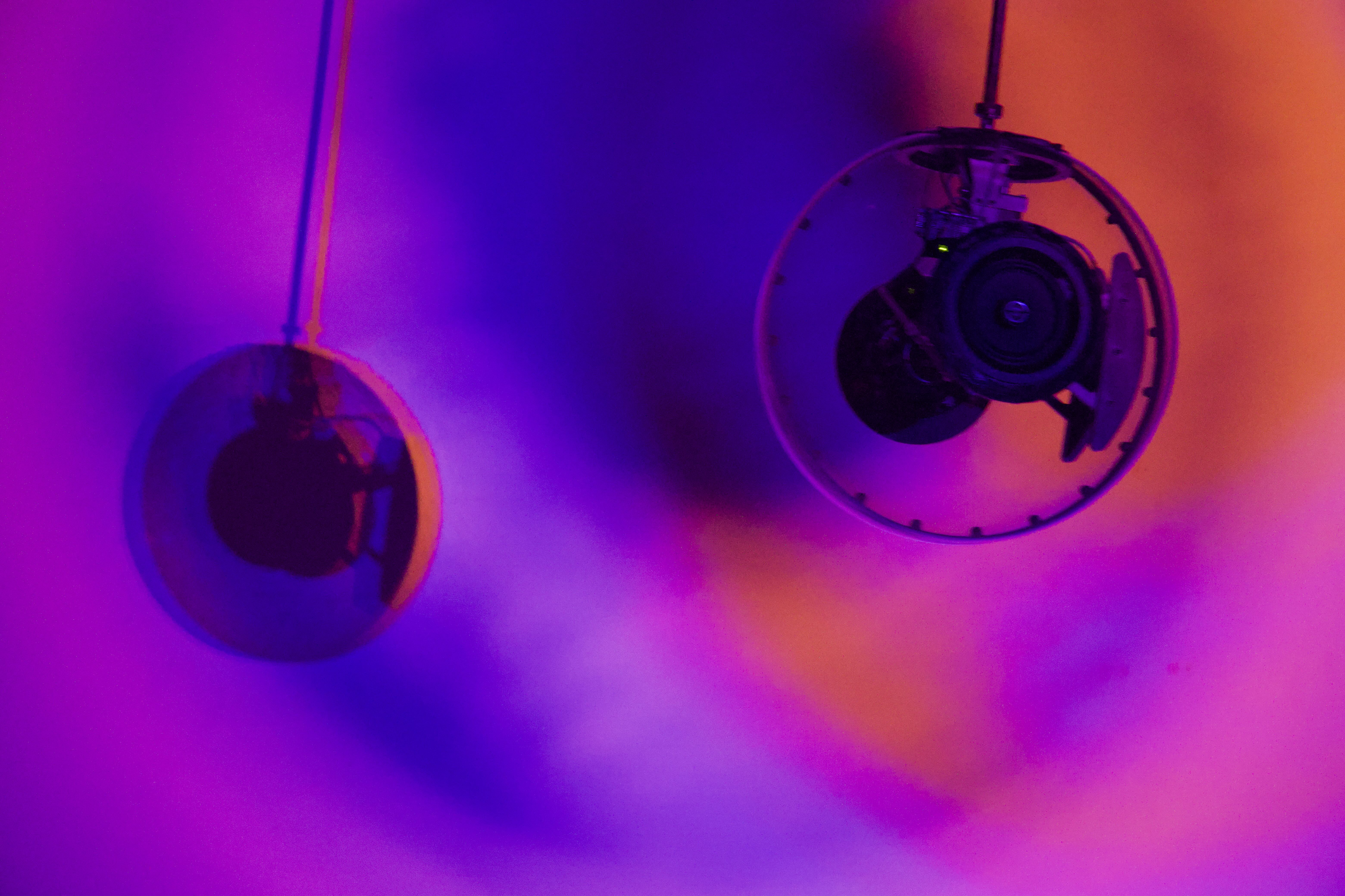 Infinite Pendulums - photographie 12