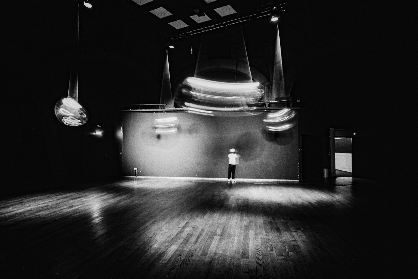 Infinite Pendulums - photographie 16